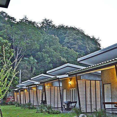 V Valley Resort Szatun Kültér fotó