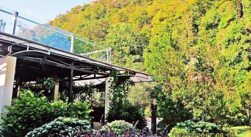 V Valley Resort Szatun Kültér fotó